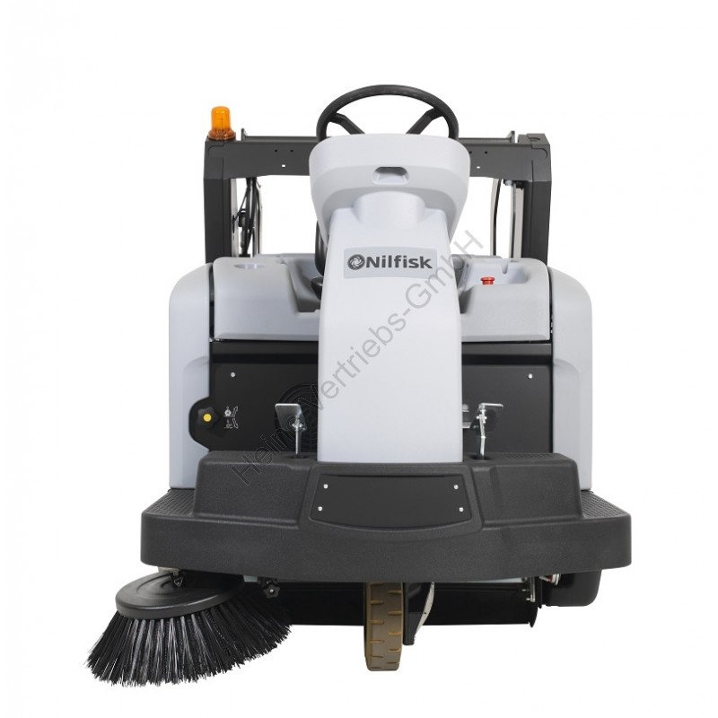 NILFISK SWEEPER SW5500 LPG 