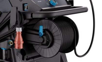 Montierte Schlauchtrommel am Gerät